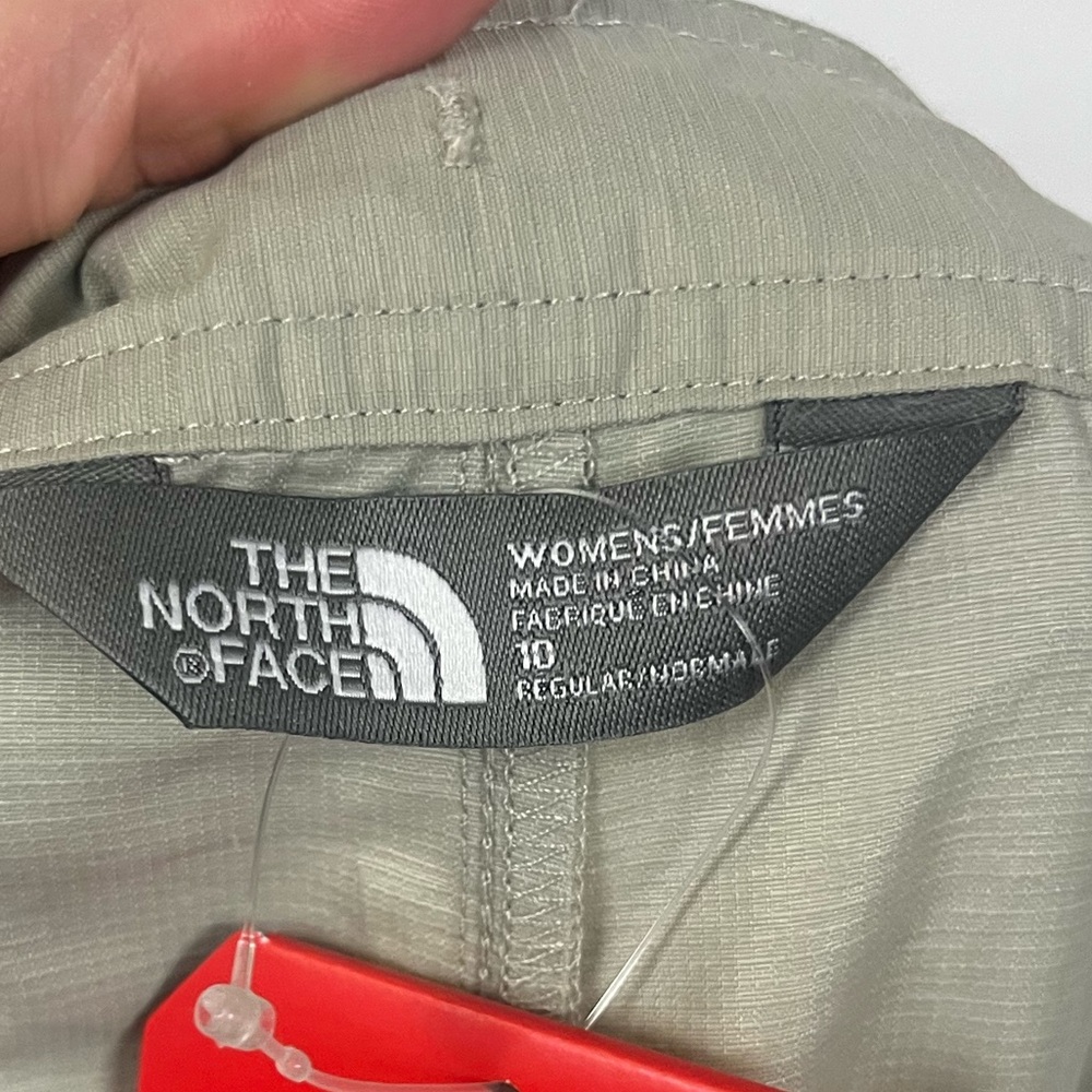 The North Face NWT Women's Horizon 2.0 Tan Convertible Roll Up Outdoor Pants- 10 - Picture 4 of 9
